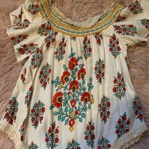 Hint Of Mint Floral & Cream Off the shoulder Top